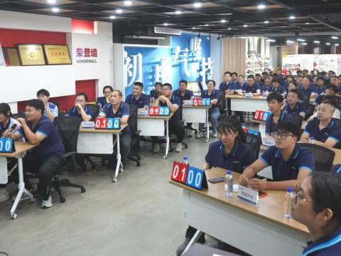 人人讲清静，，，，个个会应急--流通生命通道|w66利来电气举行清静月活动